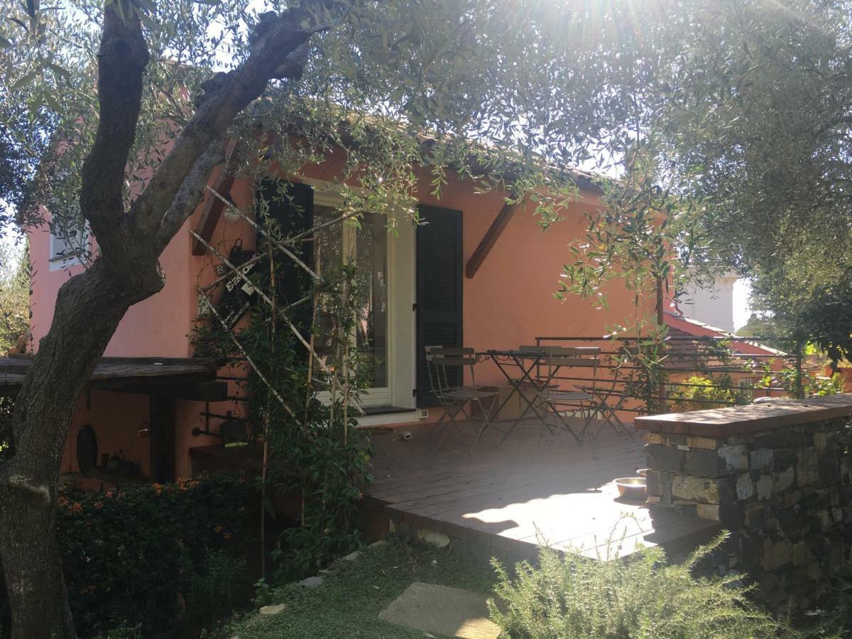 La Casa Di Fedra Villa Imperia Exterior photo