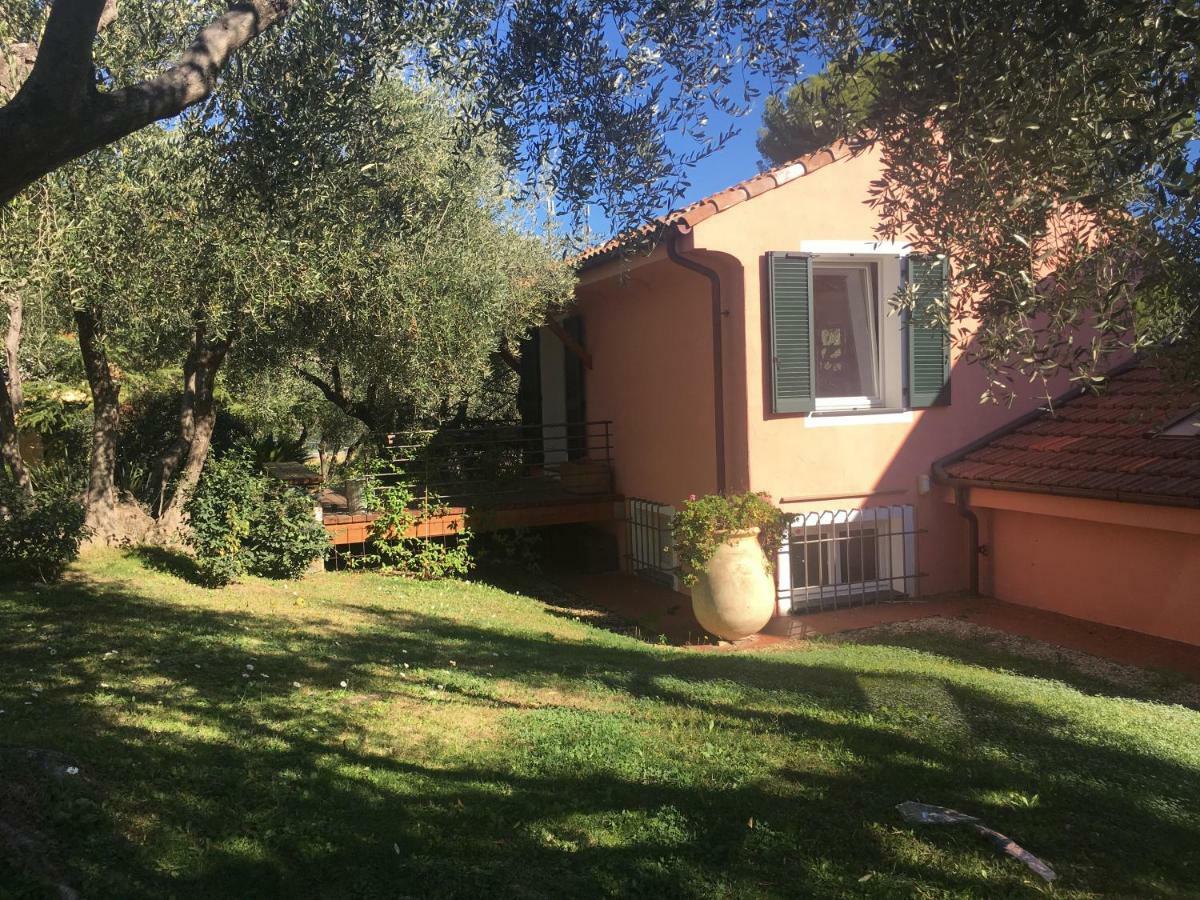 La Casa Di Fedra Villa Imperia Exterior photo